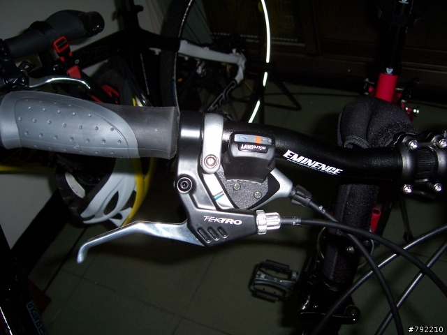 女王的 EMINENCE EX5