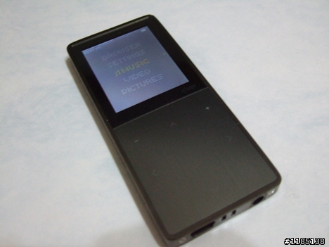 [開箱+評測]iriver E50。掌心融化的冰霜