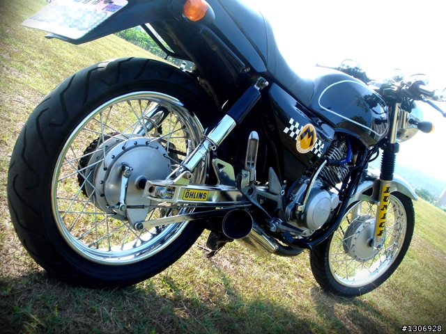 [分享]冷門的小檔車,YAMAHA愛將SR 150外觀小改造~新增10年愛將改裝照!