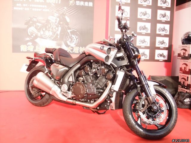 [累死人分享]2009台北世貿機車產業展，激暴!!挑戰機車展最多圖(ShowGirl隨時補上) - 已經全PO了