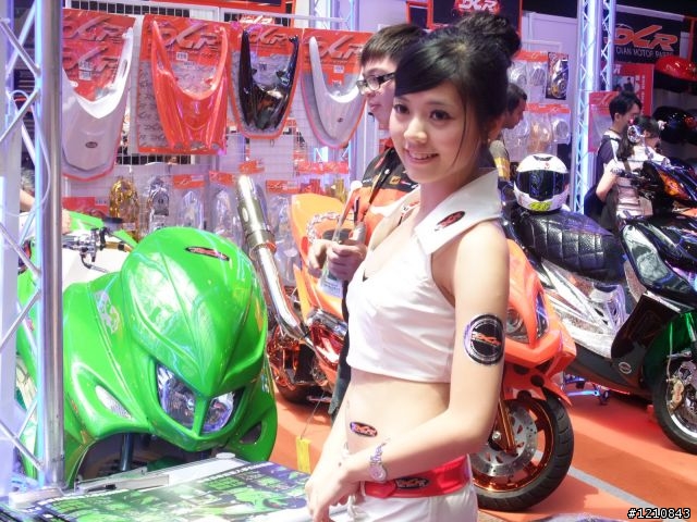 [累死人分享]2009台北世貿機車產業展，激暴!!挑戰機車展最多圖(ShowGirl隨時補上) - 已經全PO了