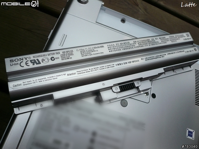 SONY VAIO 純真白VGN-CS26T 不專業開箱