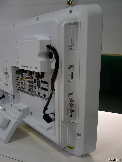 超值的藍光、PS3、PC、數位電視、有線電視整合其一的多用途液晶電視SONY  20S4000