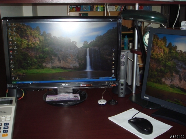 [業餘開箱] ASUS VH232H 華碩23吋寬