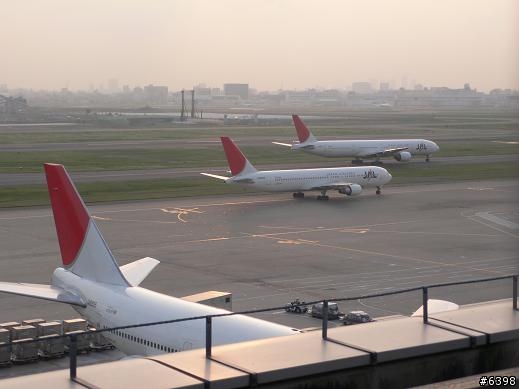 (分享)2009年4月 日本東京羽田機場半日遊--圖多--