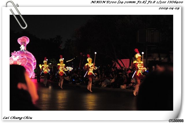 [分享] 2009 東京迪士尼的夜間花車遊行