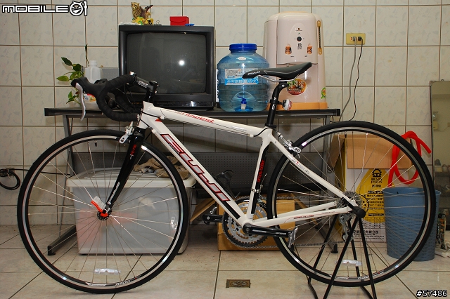 [開箱] 2009 FUJI Newest 2.0