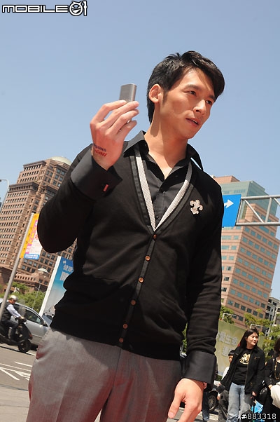 [採訪]無雙與學長棄盧卡斯的鑽石機 改用三星格紋機