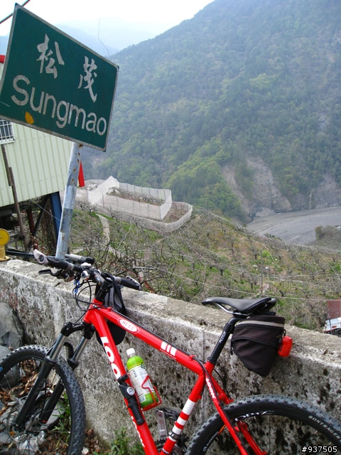 羅東→四季→梨山→大禹嶺→關原→太魯閣→新城→羅東