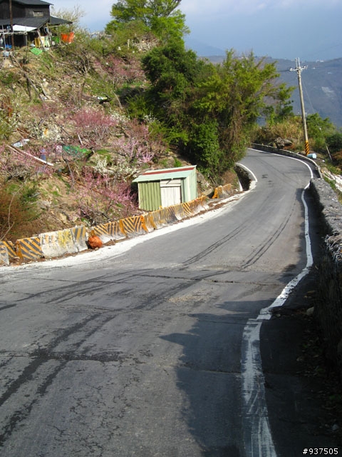羅東→四季→梨山→大禹嶺→關原→太魯閣→新城→羅東