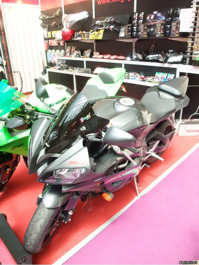 [累死人分享]2009台北世貿機車產業展，激暴!!挑戰機車展最多圖(ShowGirl隨時補上) - 已經全PO了
