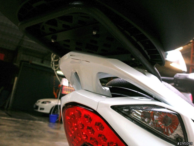 [分享] GSR Fi 上 Givi E350