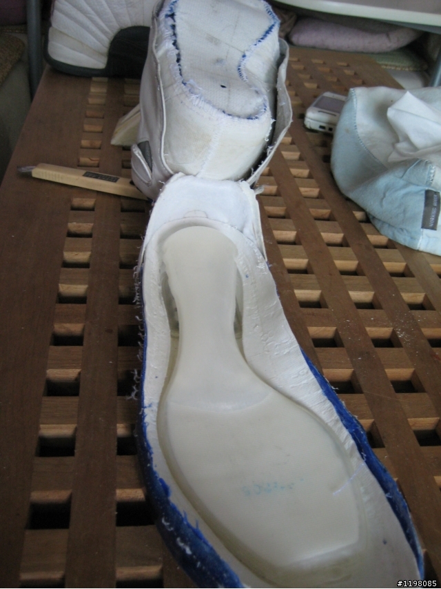 喬丹JORDAN 18代開膛剖肚文