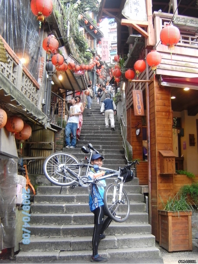 [路線分享]石門-金山-野柳濱海公路-九份山城-山海騎