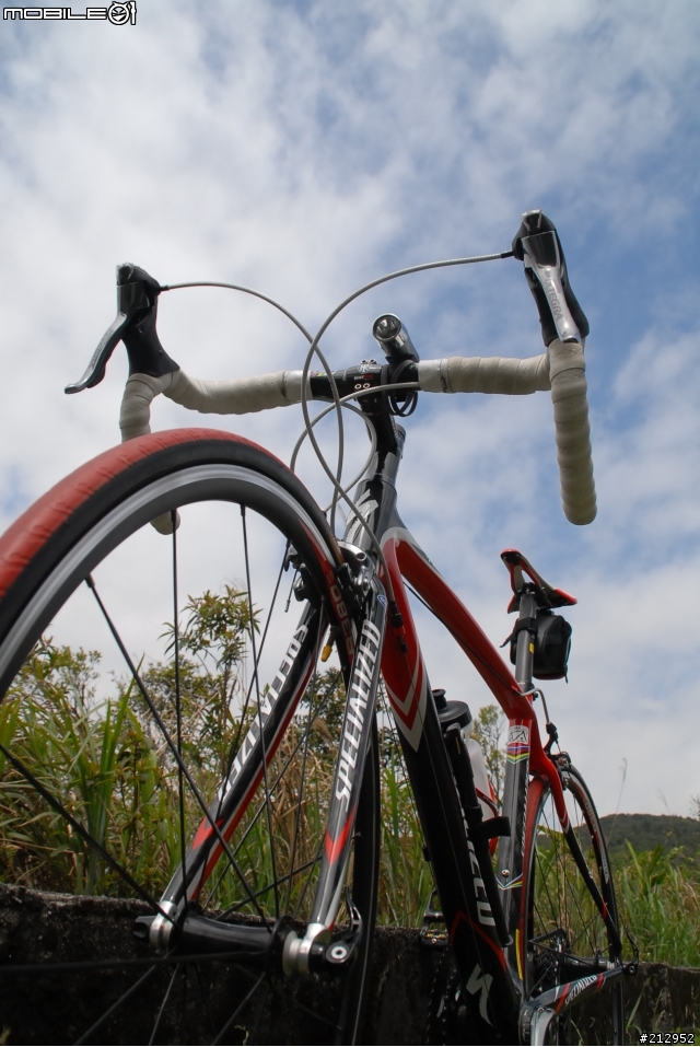 我的小毛驢=Specialized Tarmac RED