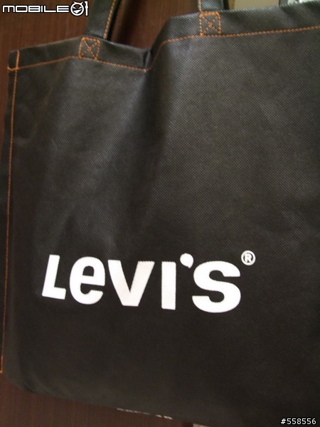 (開箱)Levi's 日本款~Slim 窄版褲型 EU511-0026~