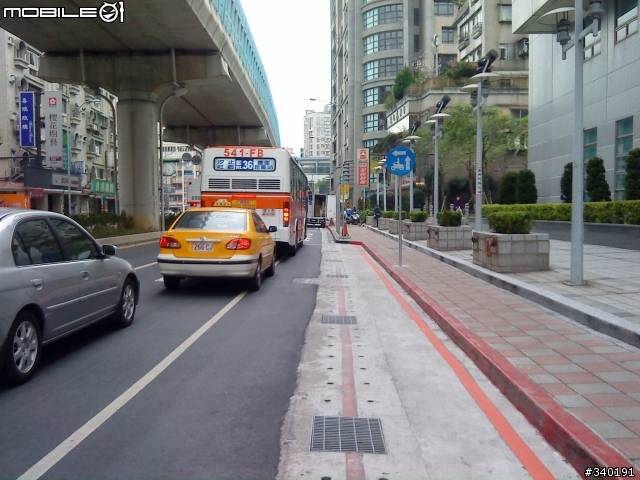 [已經出人命]全台北市最變態的禁行機車+兩段式左轉 在哪?[有圖有真相]