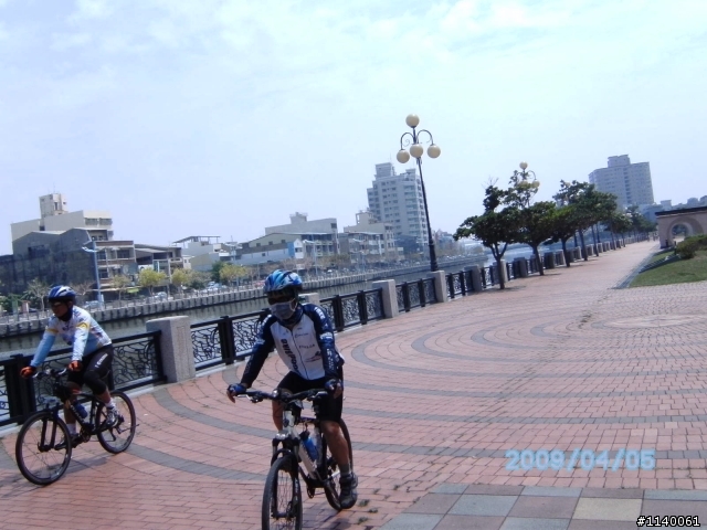 [遊記]4/5(日)07:30鳳山→台南古蹟延路巡禮至七股鹽山
