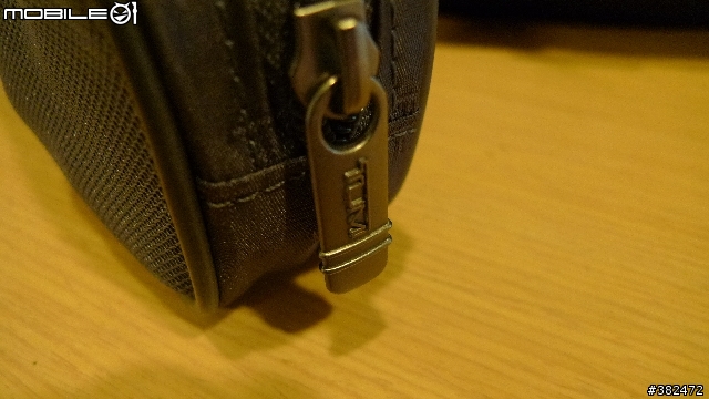 [分享] TUMI FXT nylon 側背電腦包
