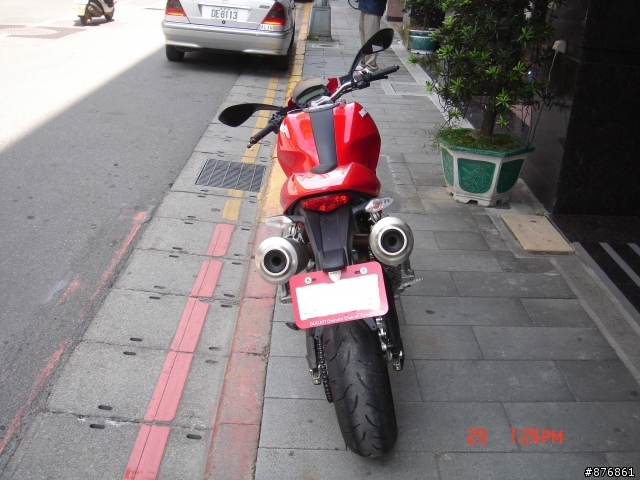 [分享]我的ducati monster 696