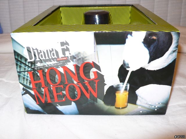 [開箱文] LOMO Diana F+ (Hong Meow Ed.) 相機