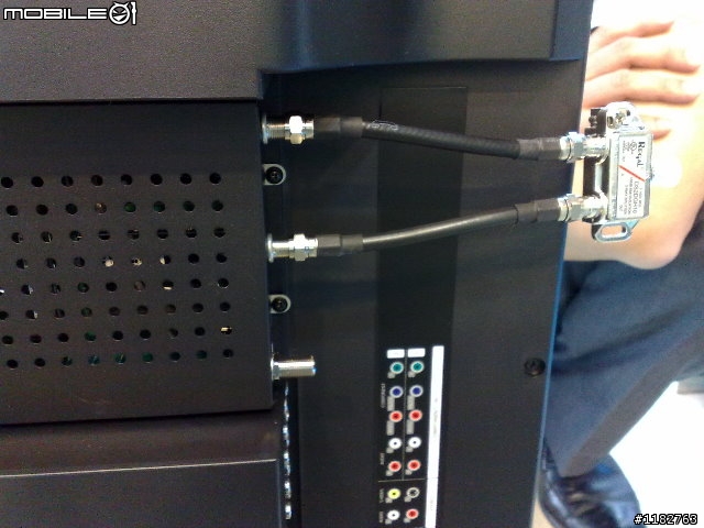 剛入手的集品9142開箱文!!(內建HiHD數位電視及雙tuner)