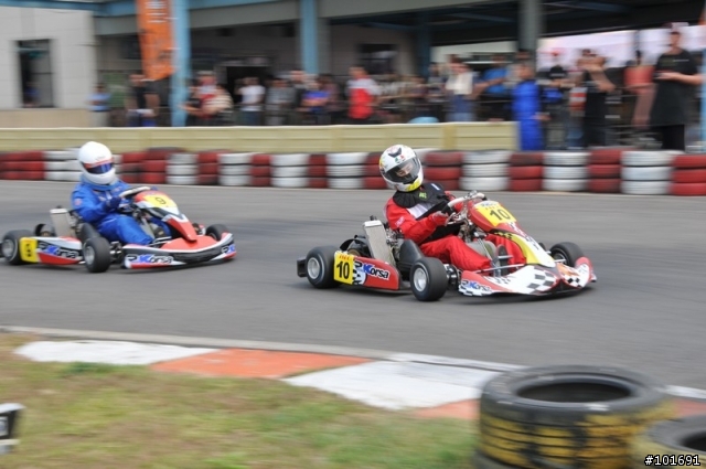 {相片}2009 TSRC 台糖一小時耐久賽