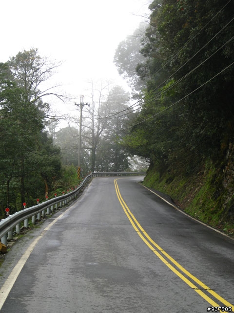 羅東→四季→梨山→大禹嶺→關原→太魯閣→新城→羅東