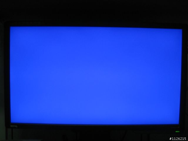 [開箱文]BenQ的G2411HD超級不專業開箱