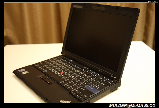 [MoMo桑分享] 我與我的小黑 Lenovo ThinkPad X200