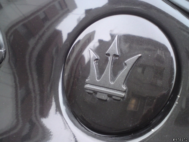 可樂瓶~MASERATI Shamal