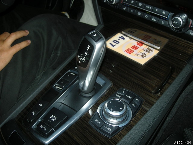 4月11號BMW新大7開箱文~~~~740LI~