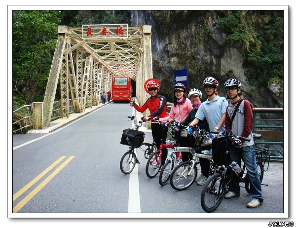 全家一起的單車旅遊