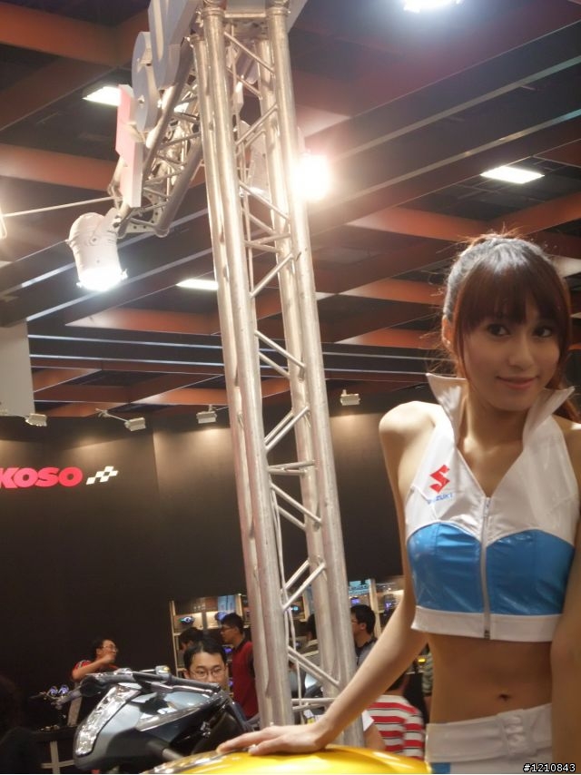 [累死人分享]2009台北世貿機車產業展，激暴!!挑戰機車展最多圖(ShowGirl隨時補上) - 已經全PO了