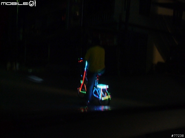 正港的台灣之光(第一次看到如此徹底的改裝車)