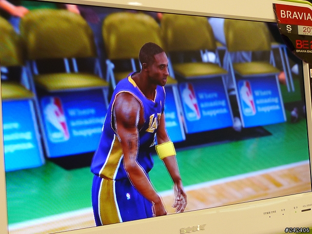 超值的藍光、PS3、PC、數位電視、有線電視整合其一的多用途液晶電視SONY  20S4000