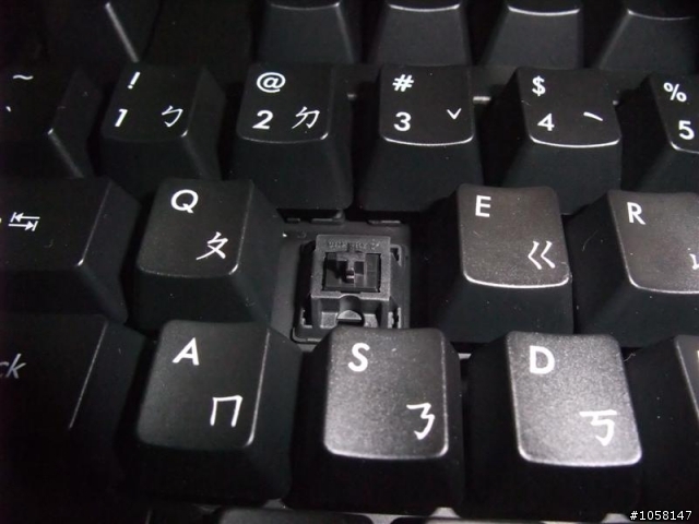 【雅】Filco(黑軸) V.S Datacomp(茶軸) 趣味評比