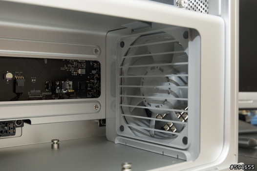 2009 Mac Pro 2.66 Ghz 開箱