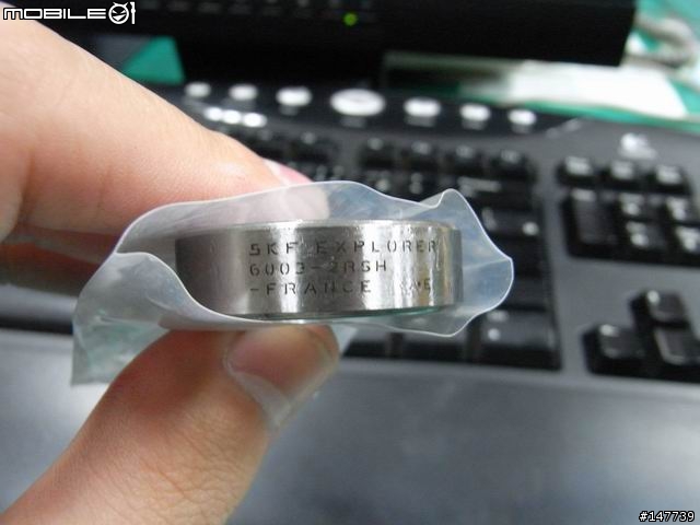 [更換]G-MAX200...更換前輪SKF軸承....