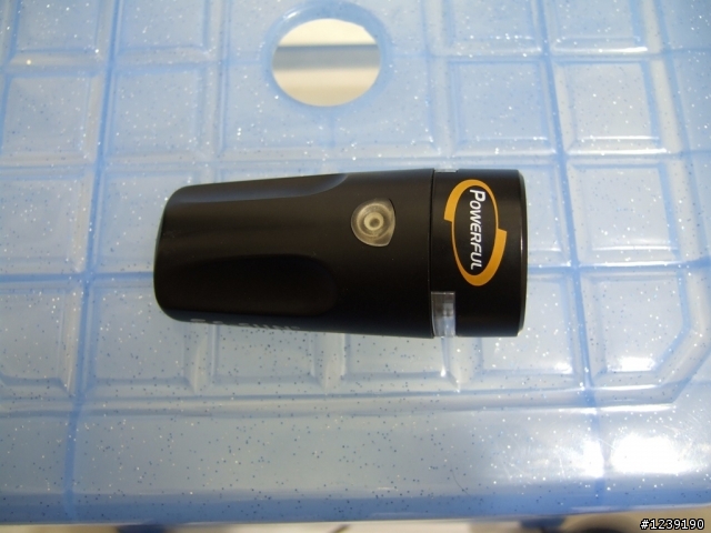 [分享]nightpro出的小鋼砲前燈(Nightpro-Aurora LED Alkaline)