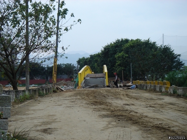 景美往新店河濱車道新橋趕工中