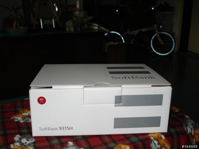 [遲來的開箱]SoftBank 931sh FULLTOUCH(新增相機實拍)