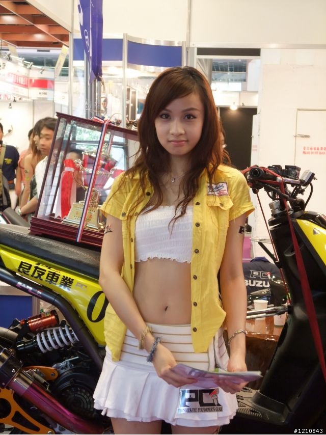 [累死人分享]2009台北世貿機車產業展，激暴!!挑戰機車展最多圖(ShowGirl隨時補上) - 已經全PO了