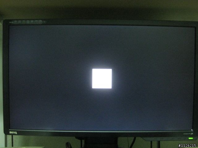 [開箱文]BenQ的G2411HD超級不專業開箱