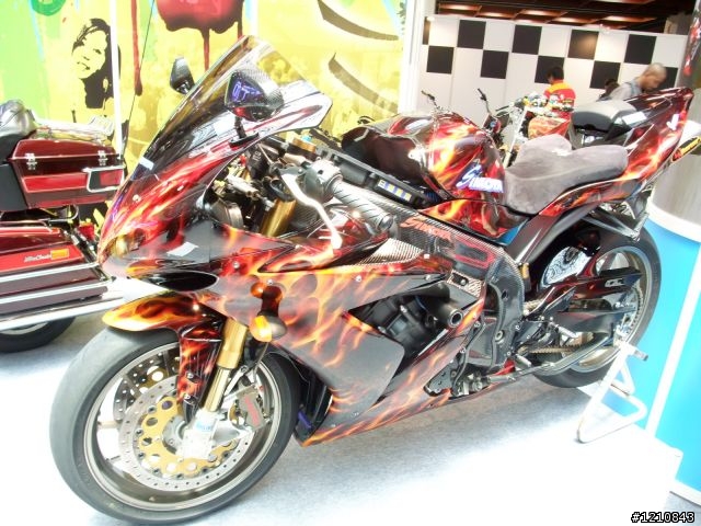 [累死人分享]2009台北世貿機車產業展，激暴!!挑戰機車展最多圖(ShowGirl隨時補上) - 已經全PO了