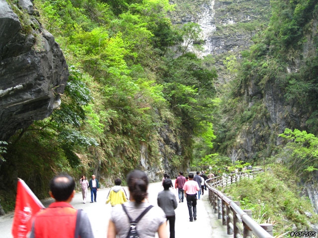 羅東→四季→梨山→大禹嶺→關原→太魯閣→新城→羅東