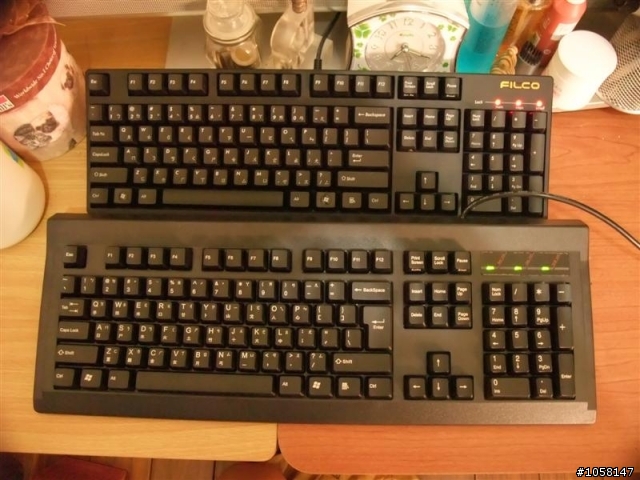 【雅】Filco(黑軸) V.S Datacomp(茶軸) 趣味評比