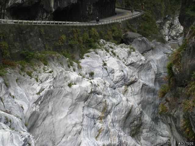 羅東→四季→梨山→大禹嶺→關原→太魯閣→新城→羅東