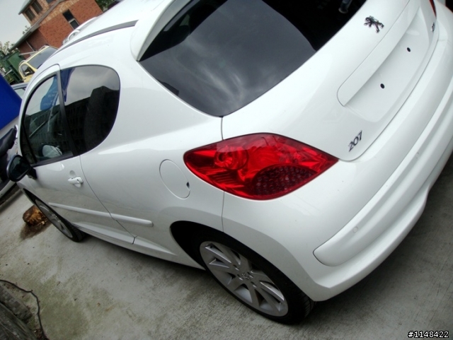 遲來的開箱文 臭酸的207 GTI