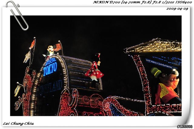 [分享] 2009 東京迪士尼的夜間花車遊行